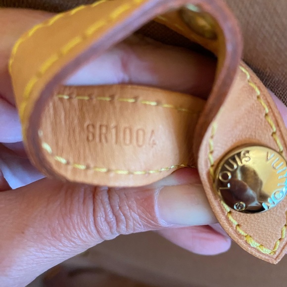 Authentic Louis Vuitton pegase 55 monogram - Picture 7 of 8